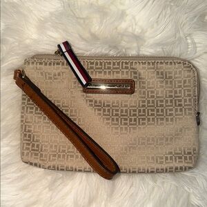 Tommy Hilfiger Monogram Beige Wristlet